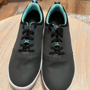 XTRATUF Mens Top Water Deck Shoes